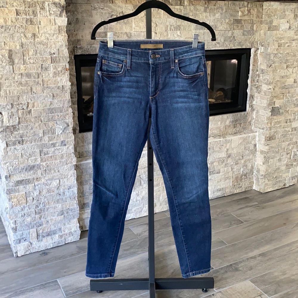 Joe’s Dark Wash Skinny Jeans